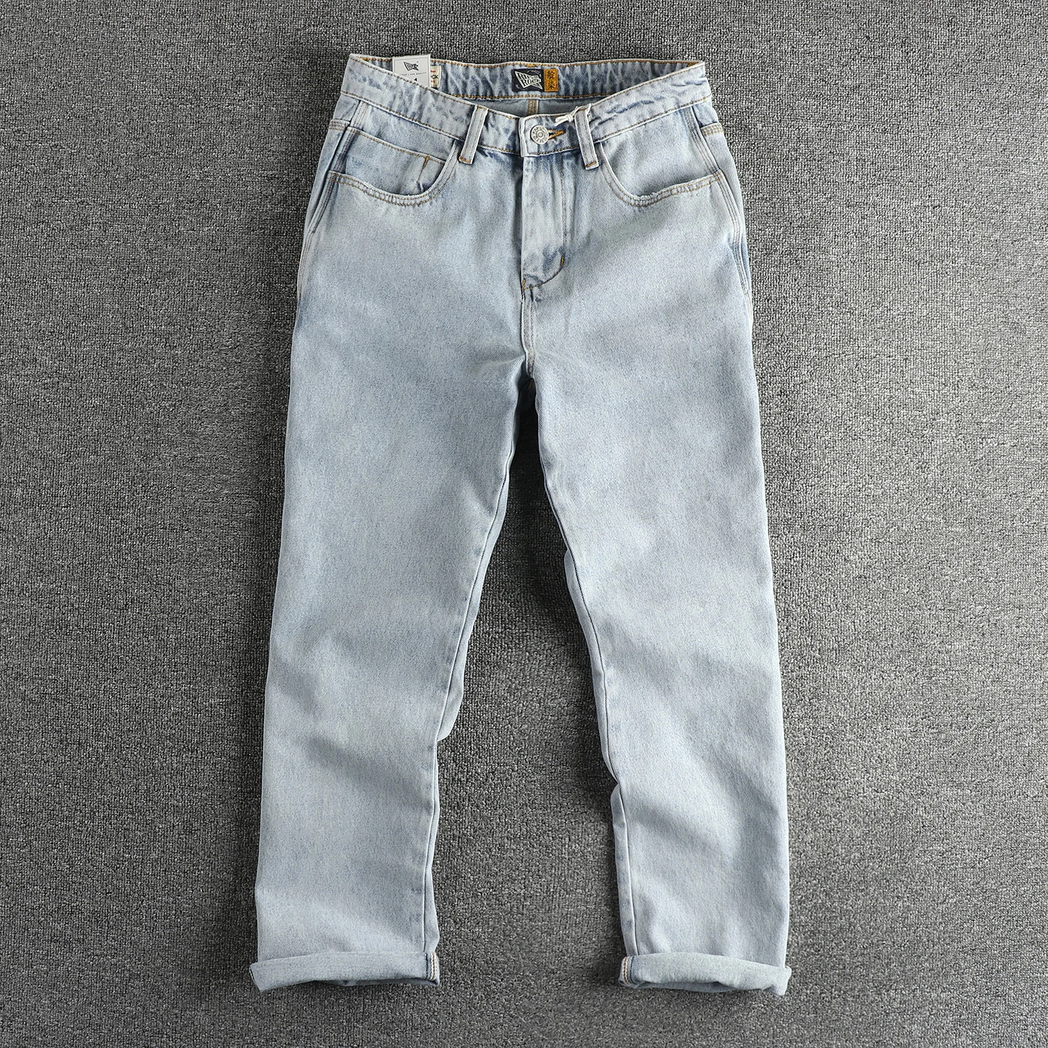 2025 Spring And Autumn New American Retro Men's Light Blue Washed Old Straight Leg Jeans Fashion Loose Comfortable Casual Pants
2025 Spring And Autumn New American Retro Men's Light Blue Washed Old Straight Leg Jeans Fashion Loose Comfortable Casual Pants