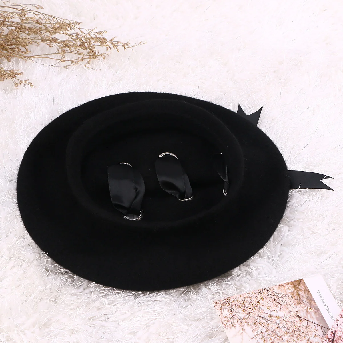Women'S Winter Wool Blend Beret Adjustable Ribbon Strap Lightweight Comfortable Fashion Vintage Bow Hat Korean Style Black
Women'S Winter Wool Blend Beret Adjustable Ribbon Strap Lightweight Comfortable Fashion Vintage Bow Hat Korean Style Black