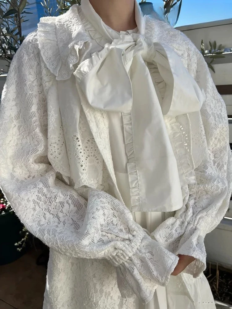 Japanese Style Casual Jackets Heavy Embroidery Lace Loose Coat Patchwork Long Sleeve Sweet Ruffle Collar Women's Cardigan Coats
Japanese Style Casual Jackets Heavy Embroidery Lace Loose Coat Patchwork Long Sleeve Sweet Ruffle Collar Women's Cardigan Coats