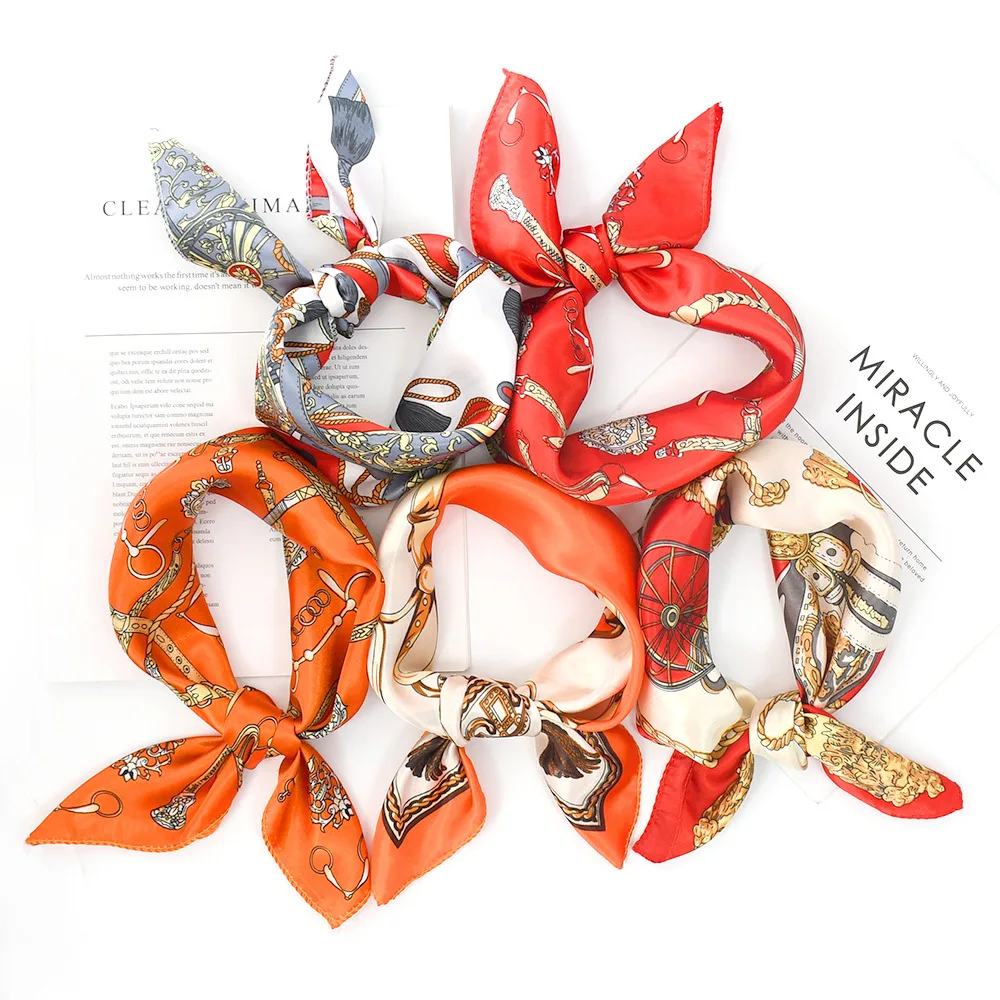 Popular Fashion High-end Silk Scarf Square Scarf Chain Mixed Flower Satin Imitation Silk 50x50 Small Scarf Women
Popular Fashion High-end Silk Scarf Square Scarf Chain Mixed Flower Satin Imitation Silk 50x50 Small Scarf Women