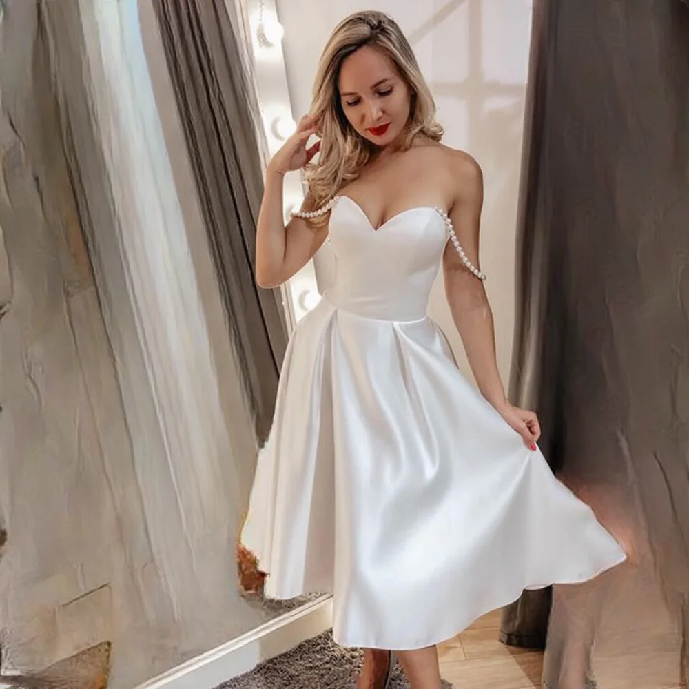 MANRAY Customized Satin Wedding Dresses for Brides with Short Arms Sweetheart Collar Pearls Off-the-Shoulder Short Bride Dress
MANRAY Customized Satin Wedding Dresses for Brides with Short Arms Sweetheart Collar Pearls Off-the-Shoulder Short Bride Dress