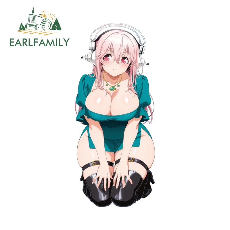 EARLFAMILY для положения на коленях Super Sonico, красивые автомобильные наклейки, сексуальные персональные солнцезащитные наклейки, креативные автомобильные товары для кемпера
EARLFAMILY для положения на коленях Super Sonico, красивые автомобильные наклейки, сексуальные персональные солнцезащитные наклейки, креативные автомобильные товары для кемпера