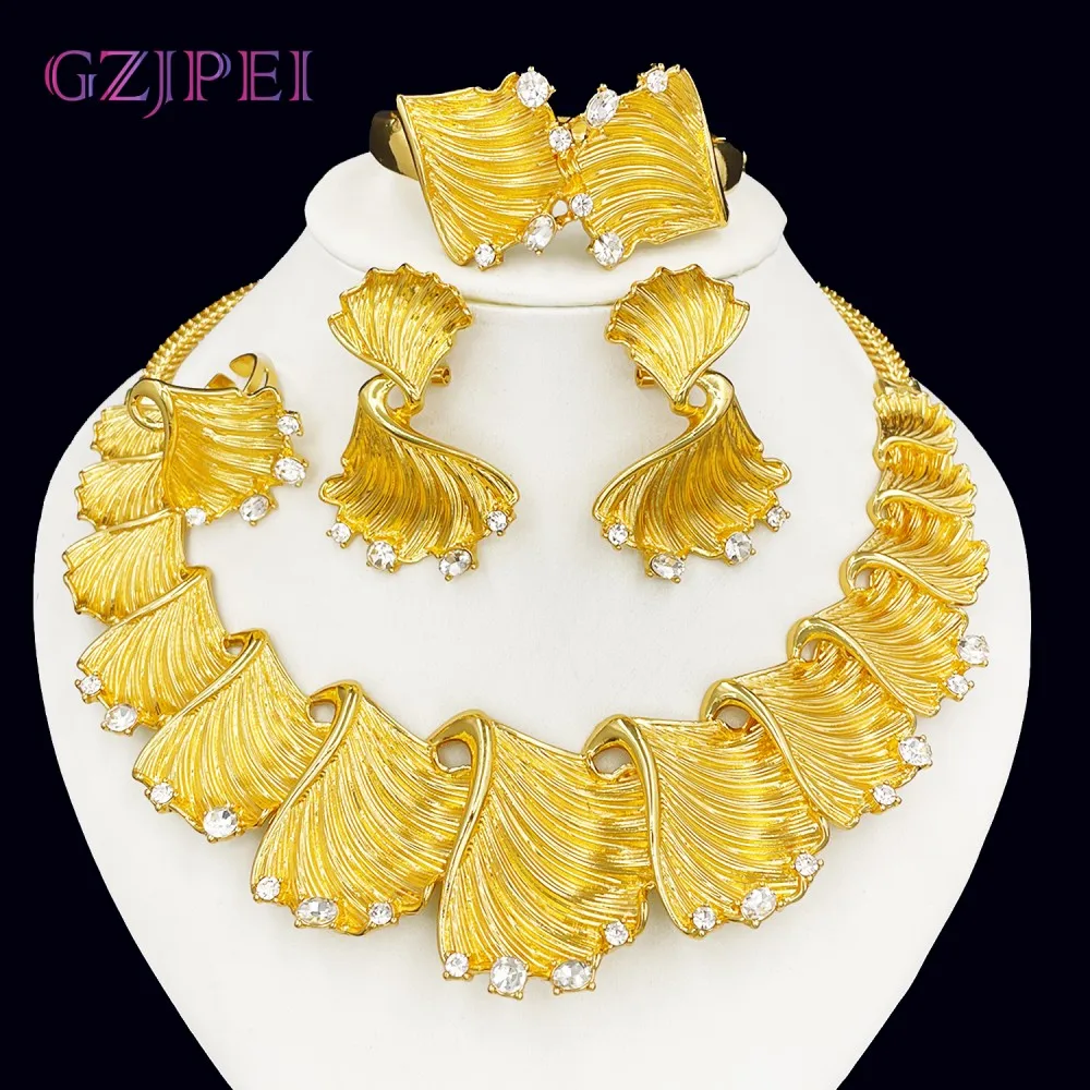 GZJPEI Big Jewelry Set Dubai Africal Large Necklace Bracelet Maple Leaf Stud Earrings Ring For Bridal Wedding Jewellery 2025 New
GZJPEI Big Jewelry Set Dubai Africal Large Necklace Bracelet Maple Leaf Stud Earrings Ring For Bridal Wedding Jewellery 2025 New
