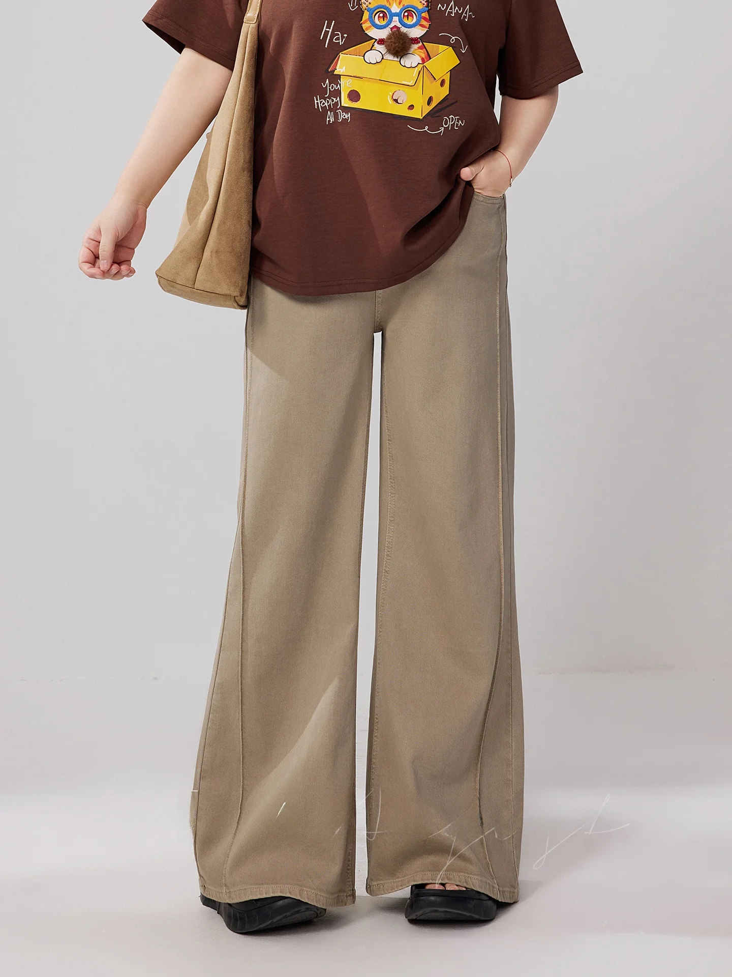 Slimming High Waist Wide Leg Jeans plus Size Women's Spring New Style Retro Brown Denim Pants Casual Comfortable Ladies Trousers
Slimming High Waist Wide Leg Jeans plus Size Women's Spring New Style Retro Brown Denim Pants Casual Comfortable Ladies Trousers