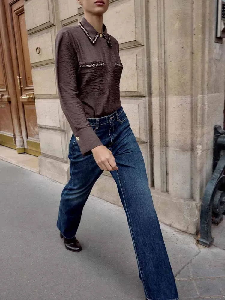 Новая женская модная повседневная рубашка в европейском и американском стиле, универсальная рубашка с лацканами и длинными рукавами с отделкой
Новая женская модная повседневная рубашка в европейском и американском стиле, универсальная рубашка с лацканами и длинными рукавами с отделкой