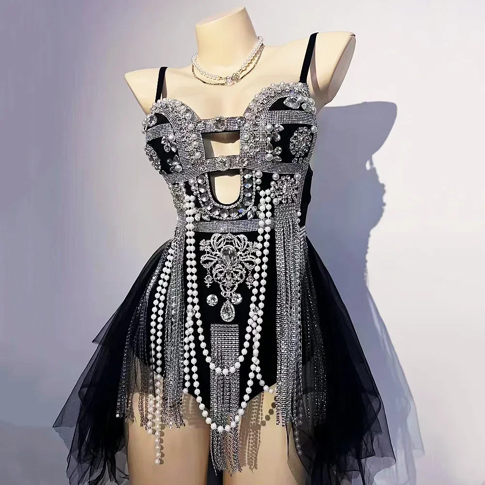 Sexy Nightclub Bar Stage Wear Women Singer Stage Performance Costume Show Rave Outfit Luxury Silver Rhinestones Tassel Bodysuit
Sexy Nightclub Bar Stage Wear Women Singer Stage Performance Costume Show Rave Outfit Luxury Silver Rhinestones Tassel Bodysuit