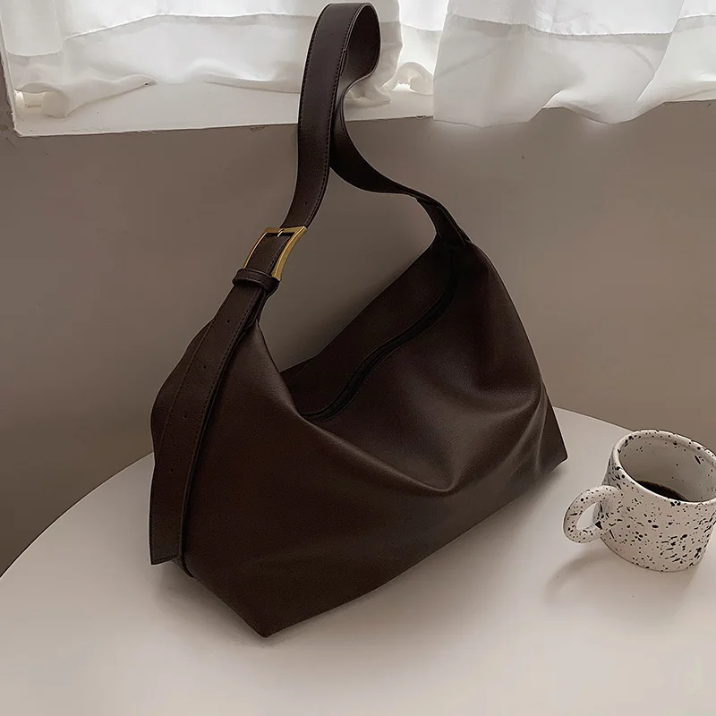 Spring New Style Large Capacity Women's Tote Bag Fashionable Casual Handbag Single Shoulder Bag Trendy All-Match PU Leather
Spring New Style Large Capacity Women's Tote Bag Fashionable Casual Handbag Single Shoulder Bag Trendy All-Match PU Leather