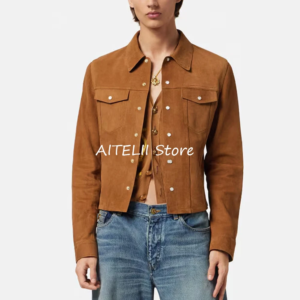 Замшевая куртка, мужские костюмы с лацканами, элегантный мужской пиджак, однобортные пиджаки для мужчин, два нагрудных кармана, повседневный стиль
Замшевая куртка, мужские костюмы с лацканами, элегантный мужской пиджак, однобортные пиджаки для мужчин, два нагрудных кармана, повседневный стиль