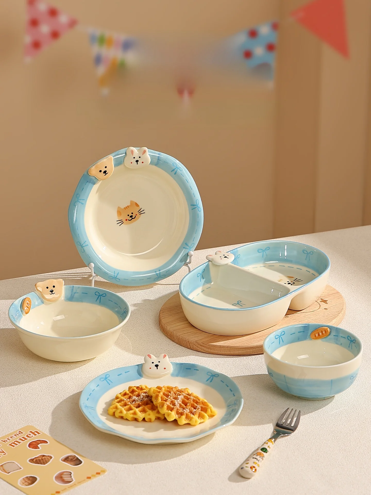 Рельефная миска для риса ручной росписи: высокая эстетическая ценность, для салатов, десертов, йогурта. Красивая посуда с отделениями для ужина.
Рельефная миска для риса ручной росписи: высокая эстетическая ценность, для салатов, десертов, йогурта. Красивая посуда с отделениями для ужина.