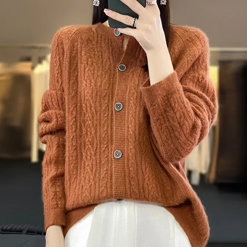 Женский однотонный кардиган, Свободный вязаный кардиган из 100%-ной шерсти, модное плотное пальто, большие размеры, Осень-зима
Женский однотонный кардиган, Свободный вязаный кардиган из 100%-ной шерсти, модное плотное пальто, большие размеры, Осень-зима