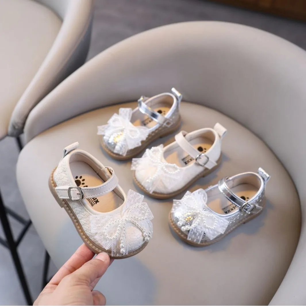 aby Girls Princess Shoes Non-slip Soft Sole Kids Walking Shoes Sweet Bows 2025 New Girls Flat Shoes Round Toes Hook&loop Trendy
aby Girls Princess Shoes Non-slip Soft Sole Kids Walking Shoes Sweet Bows 2025 New Girls Flat Shoes Round Toes Hook&loop Trendy