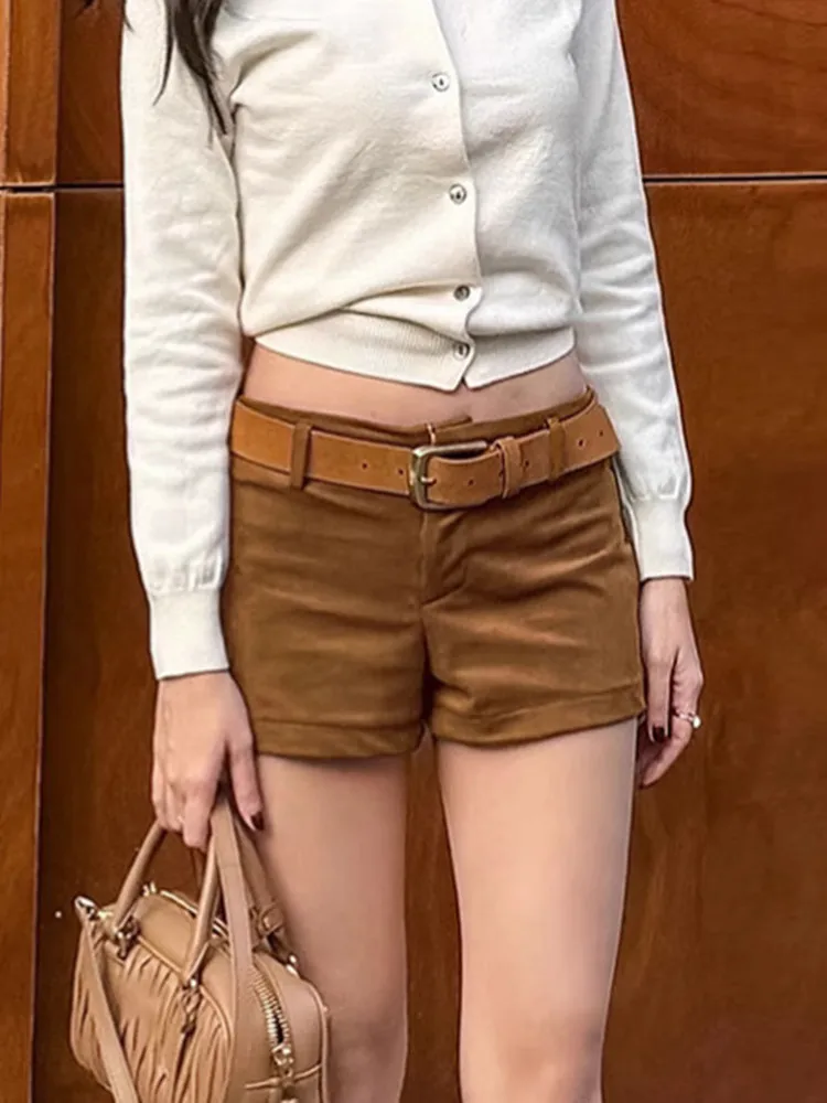 BKLD 2025 New Women Clothing American Style Vintage Autumn And Winter Suede Invisible Buckle High Waisted Slim Fit Shorts
BKLD 2025 New Women Clothing American Style Vintage Autumn And Winter Suede Invisible Buckle High Waisted Slim Fit Shorts