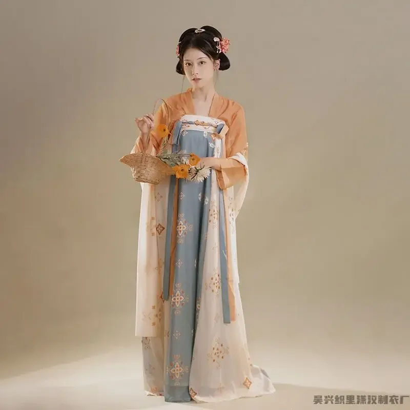 Hanfu женская новая супер бессмертная и элегантная юбка в китайском стиле с вышивкой длиной до груди Ru китайский костюм без бретелек Hanfu
Hanfu женская новая супер бессмертная и элегантная юбка в китайском стиле с вышивкой длиной до груди Ru китайский костюм без бретелек Hanfu