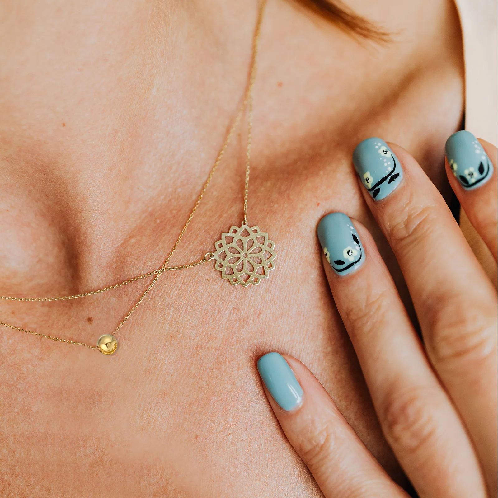 2000 шт. золотистых пластиковых бусин-разделителей 4 мм, гладких, круглых, для изготовления ювелирных изделий, браслетов, ожерелий, поделок своими руками
2000 шт. золотистых пластиковых бусин-разделителей 4 мм, гладких, круглых, для изготовления ювелирных изделий, браслетов, ожерелий, поделок своими руками