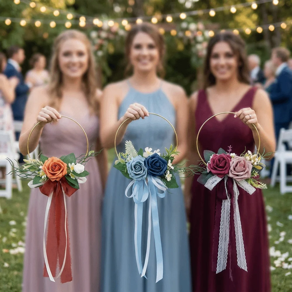 Романтический свадебный золотой букет-обруч, элегантный ручной венок для подружек невесты, реалистичная портативная искусственная гирлянда из роз
Романтический свадебный золотой букет-обруч, элегантный ручной венок для подружек невесты, реалистичная портативная искусственная гирлянда из роз