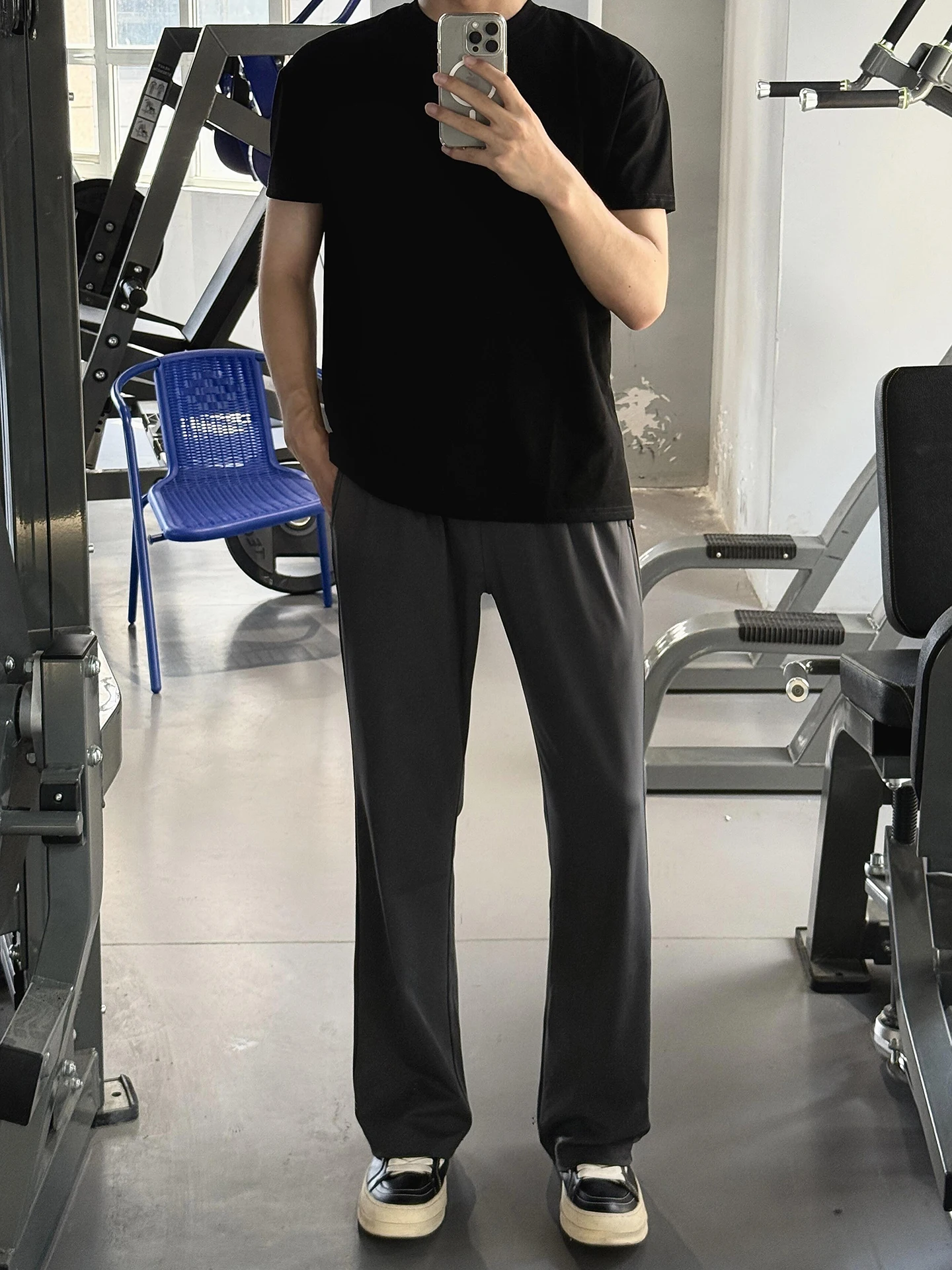 Мужские летние тонкие брюки Deep ey Cool Feeling Ice Skin из ледяного шелка, быстросохнущие, для активного отдыха, бега, фитнеса и велоспорта
Мужские летние тонкие брюки Deep ey Cool Feeling Ice Skin из ледяного шелка, быстросохнущие, для активного отдыха, бега, фитнеса и велоспорта