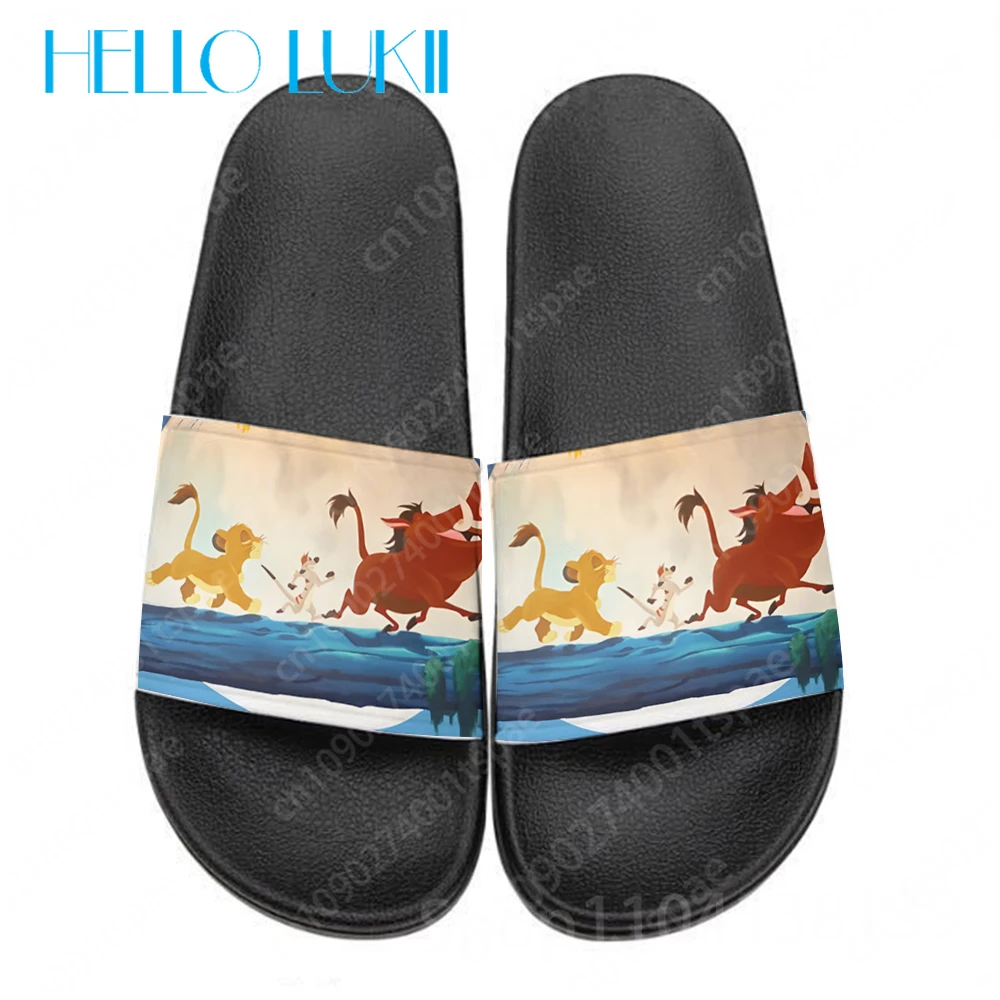 Тапочки «Король Лев» для влюбленных, сандалии для ванной комнаты, нескользящие уличные пляжные сандалии, домашние милые студенческие креативные тапочки, размер 36-45
Тапочки «Король Лев» для влюбленных, сандалии для ванной комнаты, нескользящие уличные пляжные сандалии, домашние милые студенческие креативные тапочки, размер 36-45