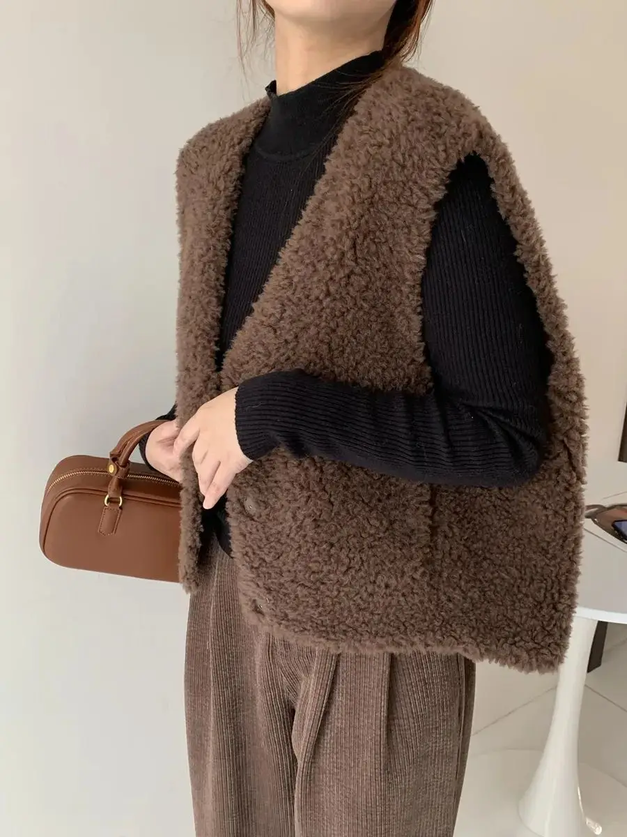 Жилет-блейзер Hanli Hanqi из 100% овечьей шерсти с V-образным вырезом, свободный крой, с узором, из овчины
Жилет-блейзер Hanli Hanqi из 100% овечьей шерсти с V-образным вырезом, свободный крой, с узором, из овчины