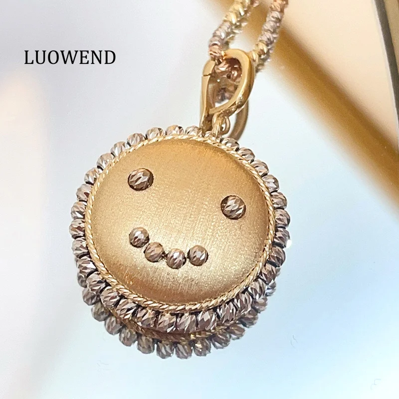 LUOWEND 100% 18K White+Yellow Gold Pendant Cute Smiling Lace Shape Exquisite Necklace Pendant for Women High Party Jewelry
LUOWEND 100% 18K White+Yellow Gold Pendant Cute Smiling Lace Shape Exquisite Necklace Pendant for Women High Party Jewelry