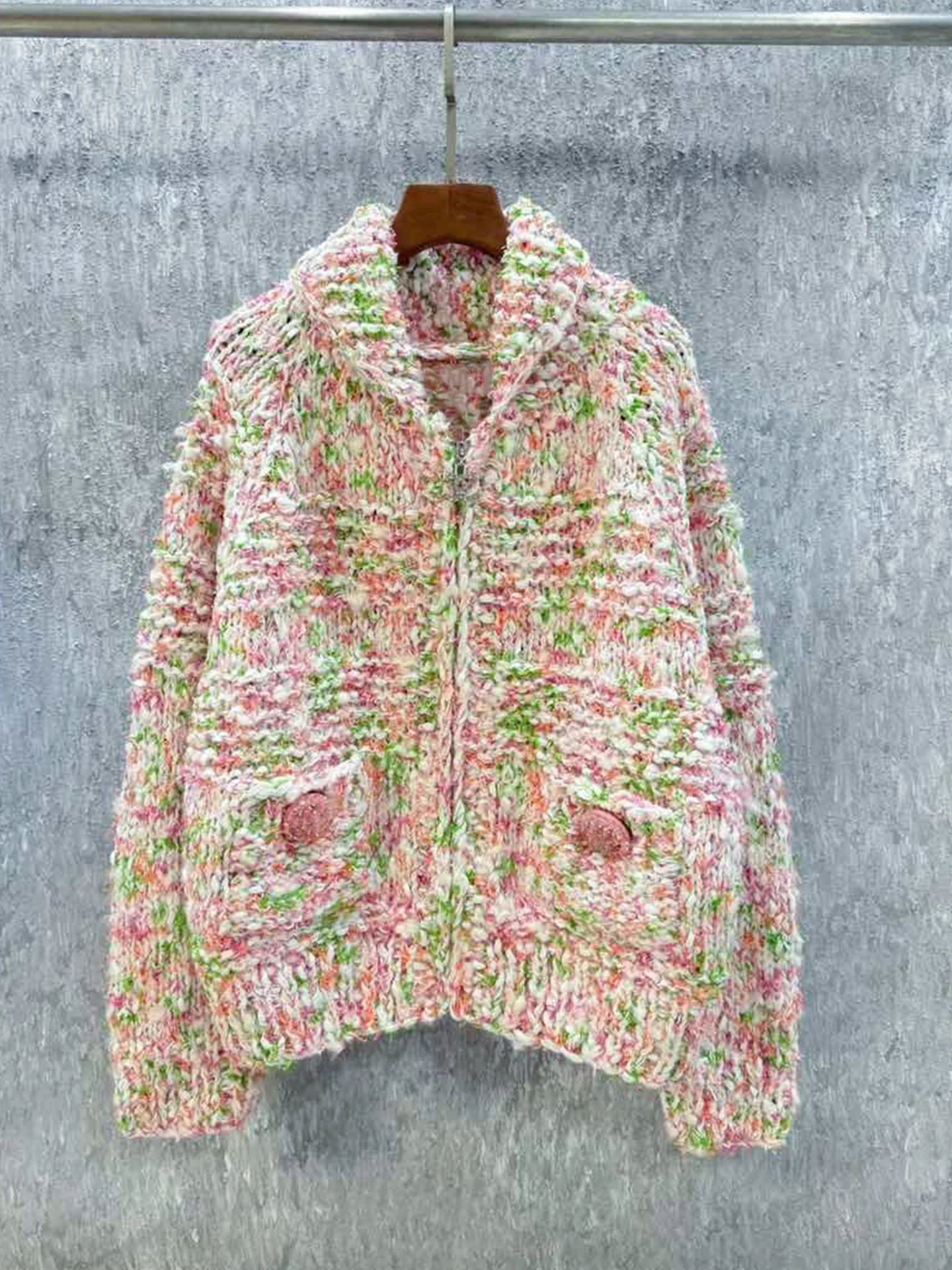 Zipper Neck Knitted Sweater Coat Women's Soft Cozy Spring New Design Fashionable Cardigan Long Sleeve Polyester
Zipper Neck Knitted Sweater Coat Women's Soft Cozy Spring New Design Fashionable Cardigan Long Sleeve Polyester
