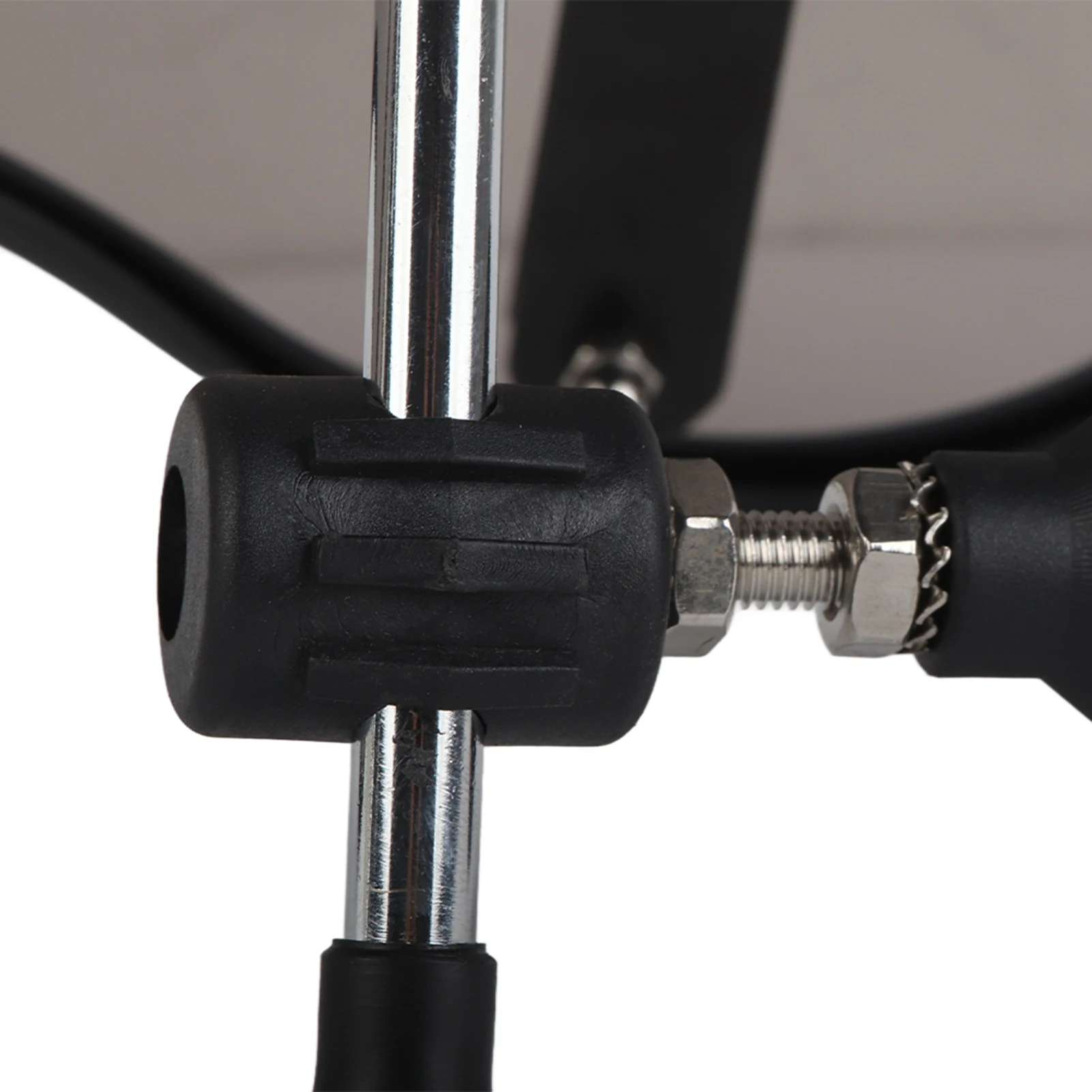 Universal Motorcycle Windshield Windscreen - 22-25mm Handlebar Mounting, Durable Wind Protection, Fits Various Bike Models
Universal Motorcycle Windshield Windscreen - 22-25mm Handlebar Mounting, Durable Wind Protection, Fits Various Bike Models