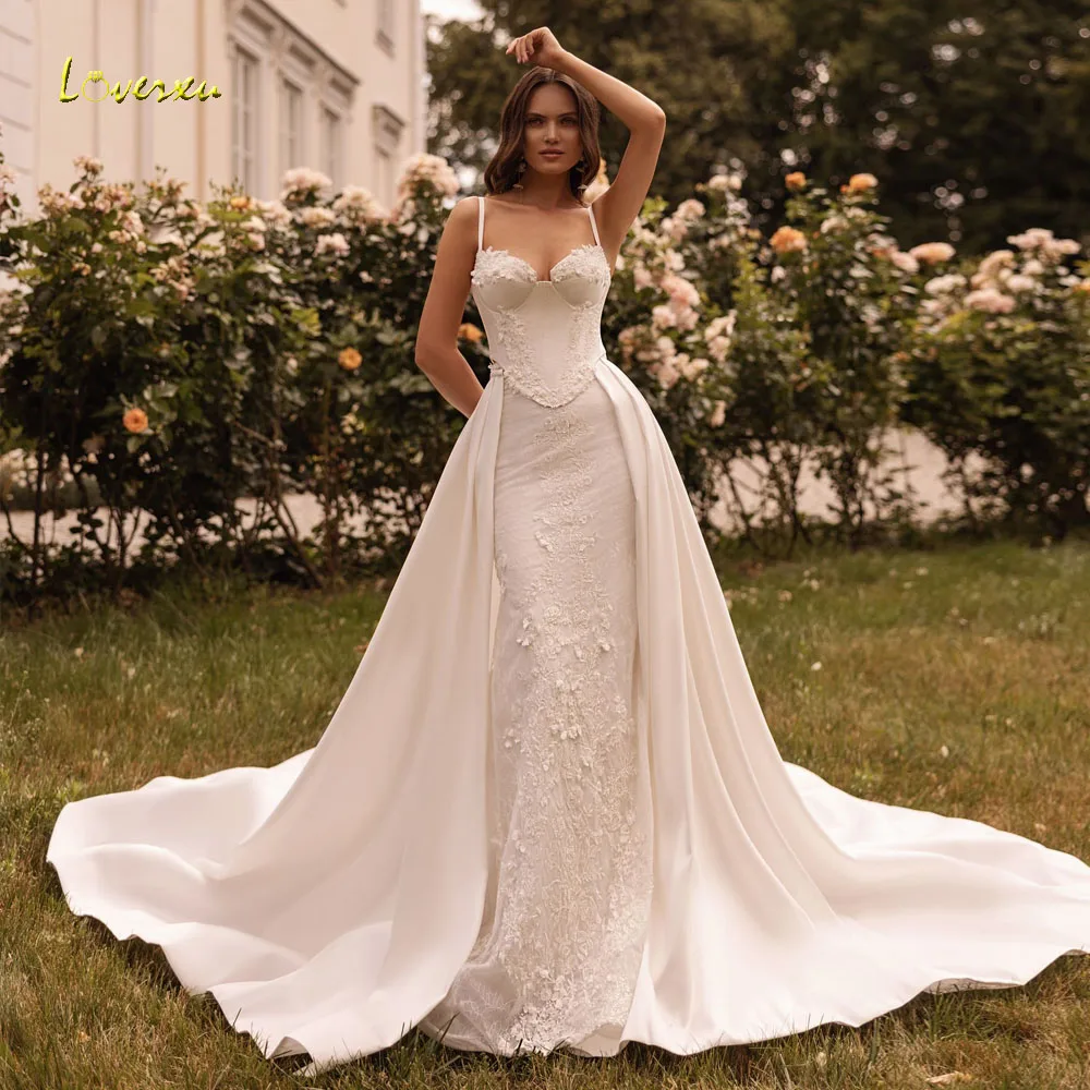 Свадебное платье Loverxu Mermaid: сексуальное, с вырезом «сердечко», на тонких бретелях, с кружевной вышивкой, 2-в-1, на заказ
Свадебное платье Loverxu Mermaid: сексуальное, с вырезом «сердечко», на тонких бретелях, с кружевной вышивкой, 2-в-1, на заказ