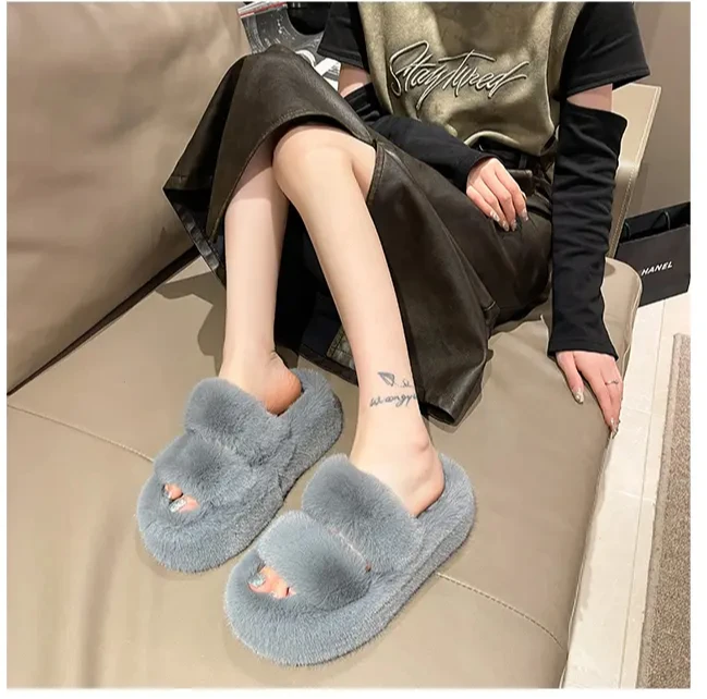 NEW Solid Color Women Winter House Furry Slippers Women Fluffy Fur Home Slides Flat Indoor Floor Shoes Ladies Fashion 2024
NEW Solid Color Women Winter House Furry Slippers Women Fluffy Fur Home Slides Flat Indoor Floor Shoes Ladies Fashion 2024