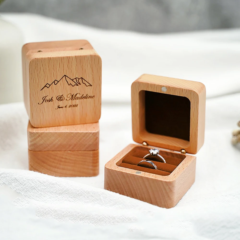 Solid Wood Woman Mini Portable Jewelry Box Wedding Band Double Slot Packaging Box Engagement Ring Dustproof Retro Storage Box
Solid Wood Woman Mini Portable Jewelry Box Wedding Band Double Slot Packaging Box Engagement Ring Dustproof Retro Storage Box