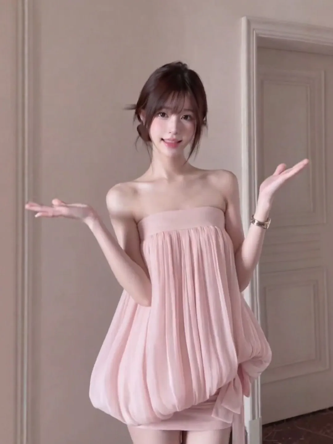 Gentle Wind Beautiful One-Shoulder Top Half-Skirt Two-Piece Set Anti-Aging Whole Outfit Summer 2026 Casual Comfortable French...
Gentle Wind Beautiful One-Shoulder Top Half-Skirt Two-Piece Set Anti-Aging Whole Outfit Summer 2026 Casual Comfortable French...