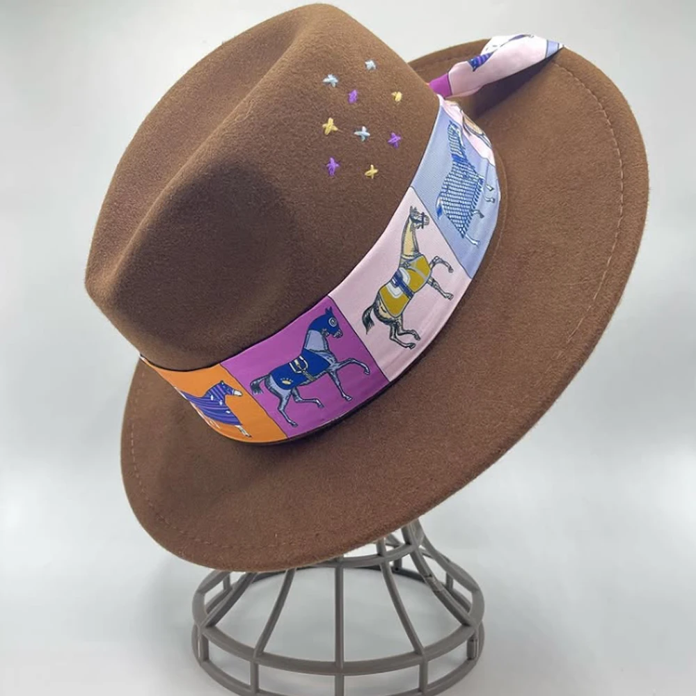 Suede Fedora Hand-sewn Unisex Painting Felt Hat Fedora Adjustable Autumn and Winter Fashion Party Hat and Giftsombrero hombre
Suede Fedora Hand-sewn Unisex Painting Felt Hat Fedora Adjustable Autumn and Winter Fashion Party Hat and Giftsombrero hombre
