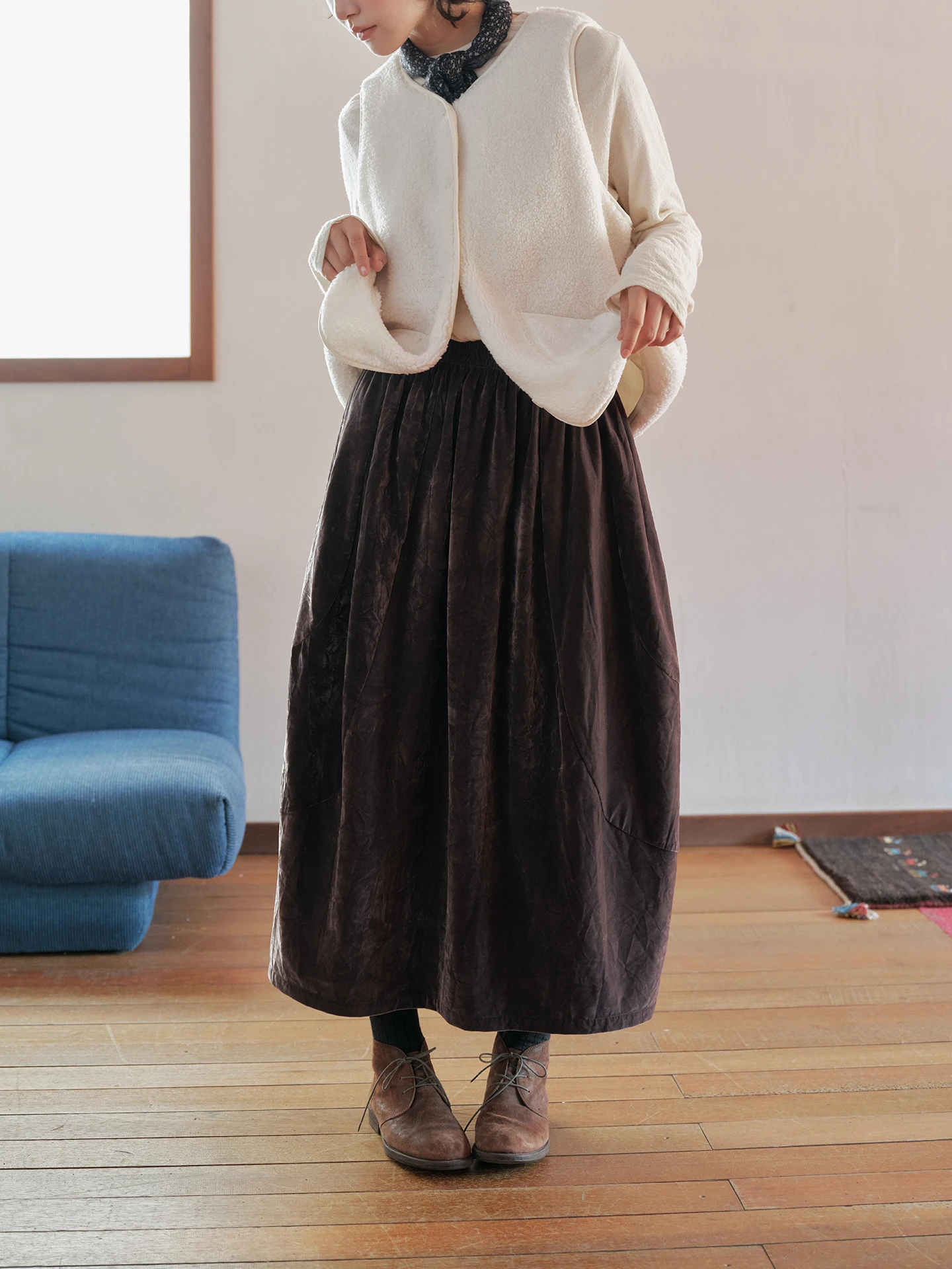 Retro Thick Velvet Umbrella Skirt Women's mid Waist Loose Fit Casual Color Winter Fashion Half Body Skirt by Shuo Yu ...
Retro Thick Velvet Umbrella Skirt Women's mid Waist Loose Fit Casual Color Winter Fashion Half Body Skirt by Shuo Yu ...