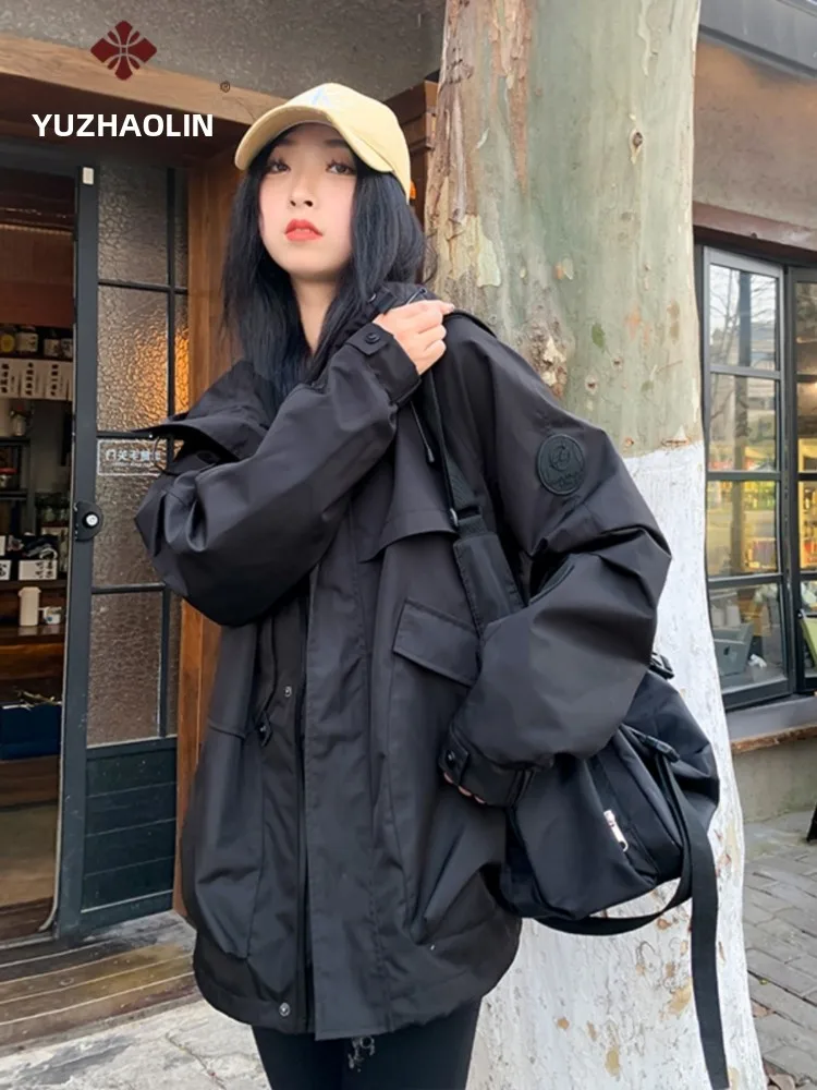 Мужская демисезонная куртка Yu Zhaolin 2025: легкая, для активного отдыха, с молнией, из полиэстера...
Мужская демисезонная куртка Yu Zhaolin 2025: легкая, для активного отдыха, с молнией, из полиэстера...