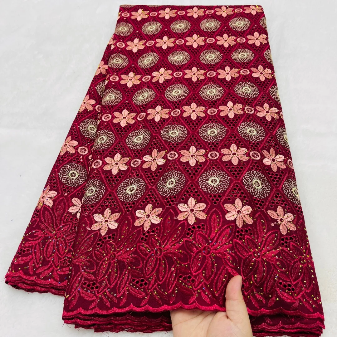 2026 High Quality Newest African 100% Cotton Lace Fabric in Switzerland Nigerian Swiss Voile Lace Women Dresses Material for Sew
2026 High Quality Newest African 100% Cotton Lace Fabric in Switzerland Nigerian Swiss Voile Lace Women Dresses Material for Sew