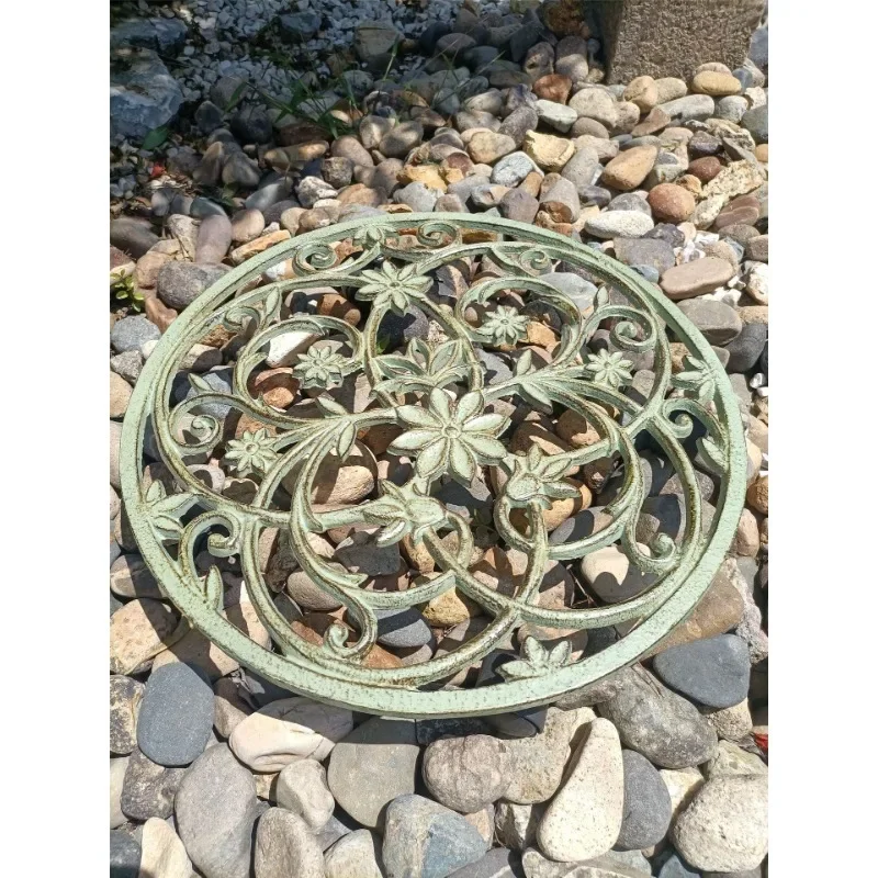 Cast iron universal wheel moving tray flower holder flower pot
Cast iron universal wheel moving tray flower holder flower pot