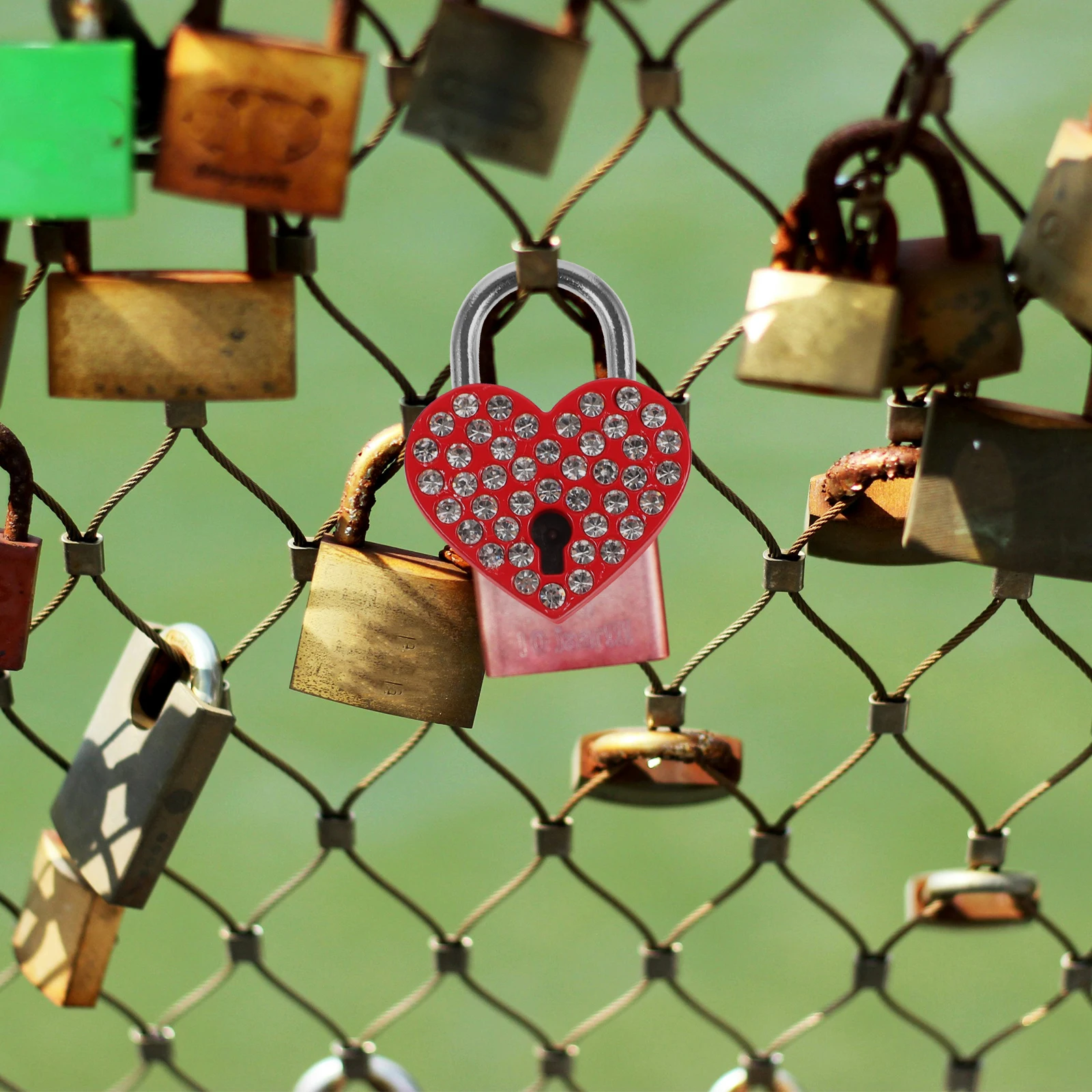 2 set 2 Sets Heart Shaped Locks Rhinestone Luxury Alloy Luggage Padlock Travel Locks Suitcase Locker Bag Mini Lock With Key Red
2 set 2 Sets Heart Shaped Locks Rhinestone Luxury Alloy Luggage Padlock Travel Locks Suitcase Locker Bag Mini Lock With Key Red