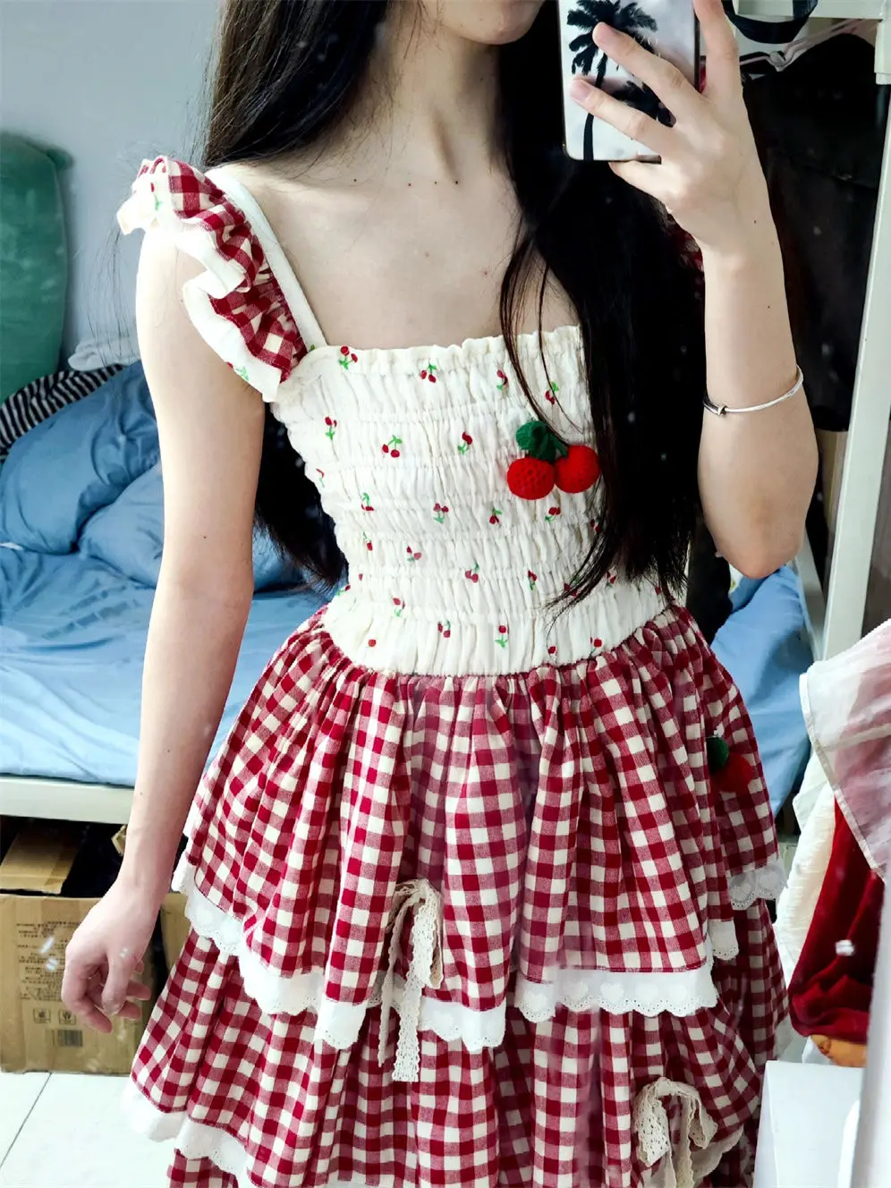 French Style Sweet Cherry Print Plaid Strapless Dress Women Summer New Bow Tie Waist Tiered Maxi Dress Elegant Casual Party Gown
French Style Sweet Cherry Print Plaid Strapless Dress Women Summer New Bow Tie Waist Tiered Maxi Dress Elegant Casual Party Gown