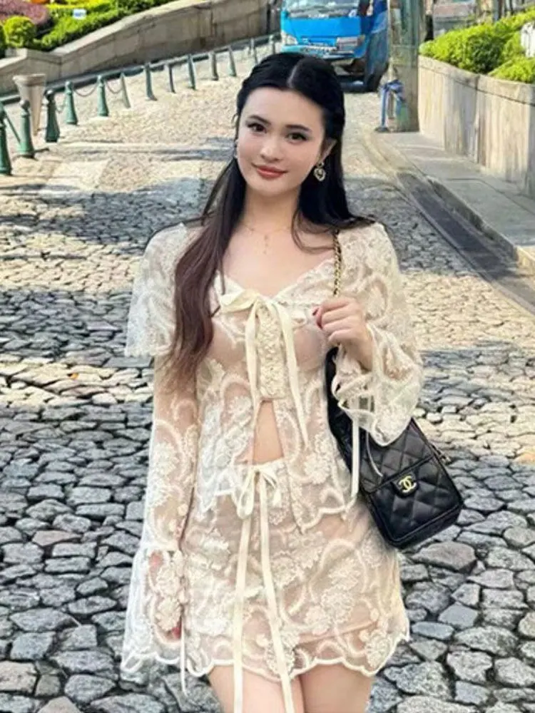 Retro Lace Embroidery Two-Piece Set with Bow-Knot Waist Design Heavyweight Sensation Top And Skirt Pants Fashionable Women's ...
Retro Lace Embroidery Two-Piece Set with Bow-Knot Waist Design Heavyweight Sensation Top And Skirt Pants Fashionable Women's ...