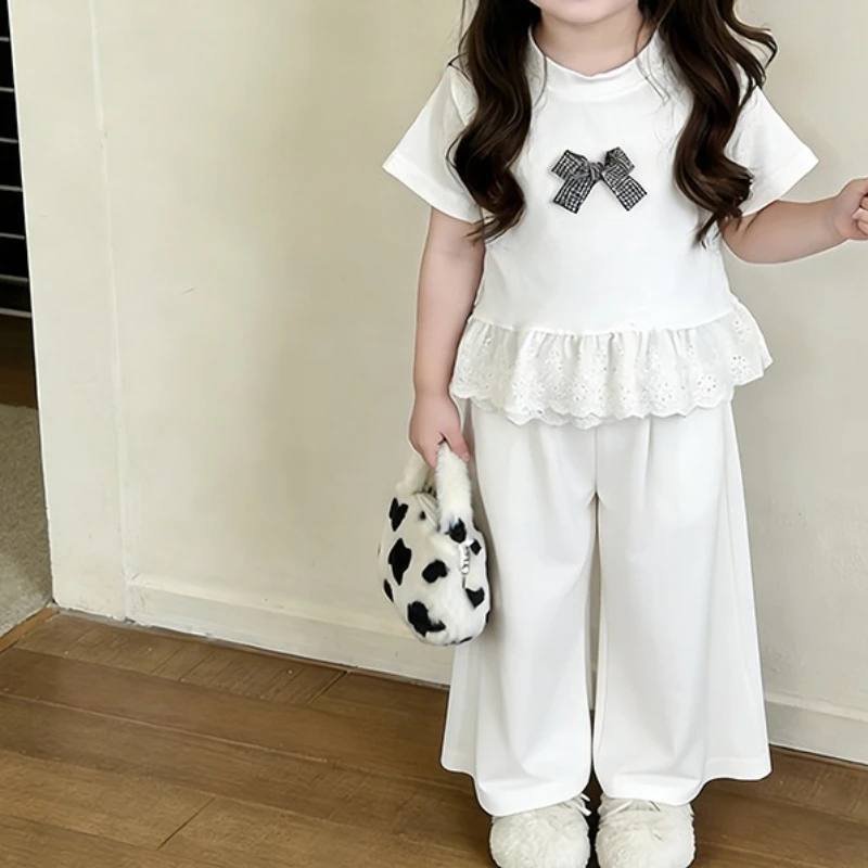Kids Short Sleeve Fashion Casual Wide Leg Pants Set Cute Cartoon Print Breathable Soft Cotton Loose Fit Outfit for Boys Girls
Kids Short Sleeve Fashion Casual Wide Leg Pants Set Cute Cartoon Print Breathable Soft Cotton Loose Fit Outfit for Boys Girls