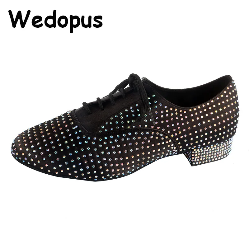 Black Latin Dance Shoes Men's Satin Rhinestone Ballroom Dancing Shoes Men Soft Bottom Social Party Shoes Low Heel 2.5CM
Black Latin Dance Shoes Men's Satin Rhinestone Ballroom Dancing Shoes Men Soft Bottom Social Party Shoes Low Heel 2.5CM