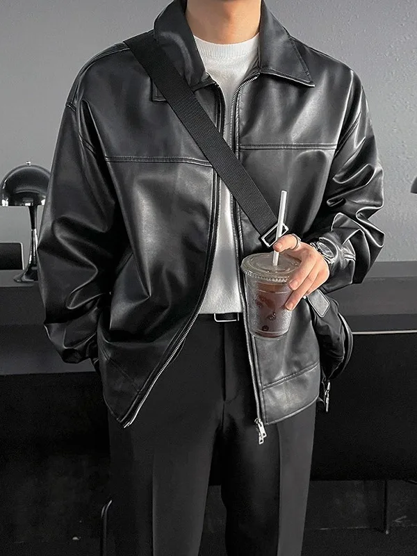 Black Leather Jacket Men's Loose Fit Zipper Collar Workwear Style Fashionable Motorcycle Spring Autumn Outerwear Coat
Black Leather Jacket Men's Loose Fit Zipper Collar Workwear Style Fashionable Motorcycle Spring Autumn Outerwear Coat