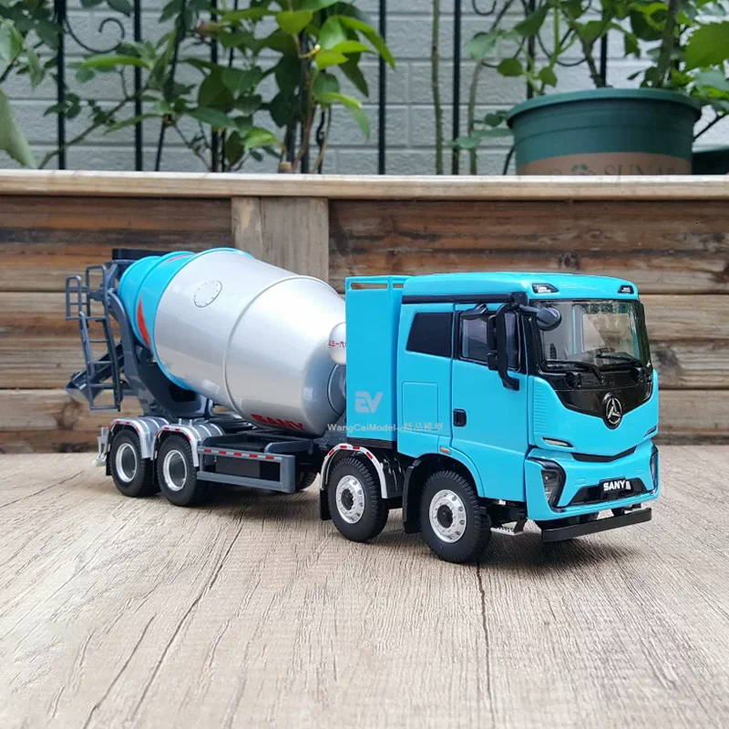 Diecast 1:35 Scale SANY EV New Energy Mixer Truck Alloy Engineering Car Model Collection Souvenir Holiday Display Gift
Diecast 1:35 Scale SANY EV New Energy Mixer Truck Alloy Engineering Car Model Collection Souvenir Holiday Display Gift