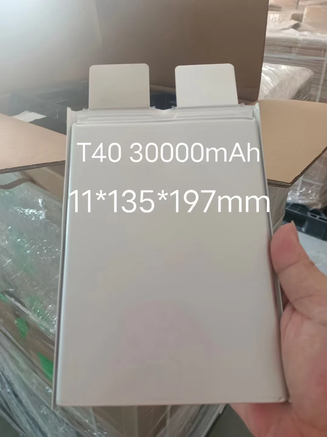 Agras T40 Intelligent Battery for T40 Battery Cell For drone accessories T40 drone kit
Agras T40 Intelligent Battery for T40 Battery Cell For drone accessories T40 drone kit