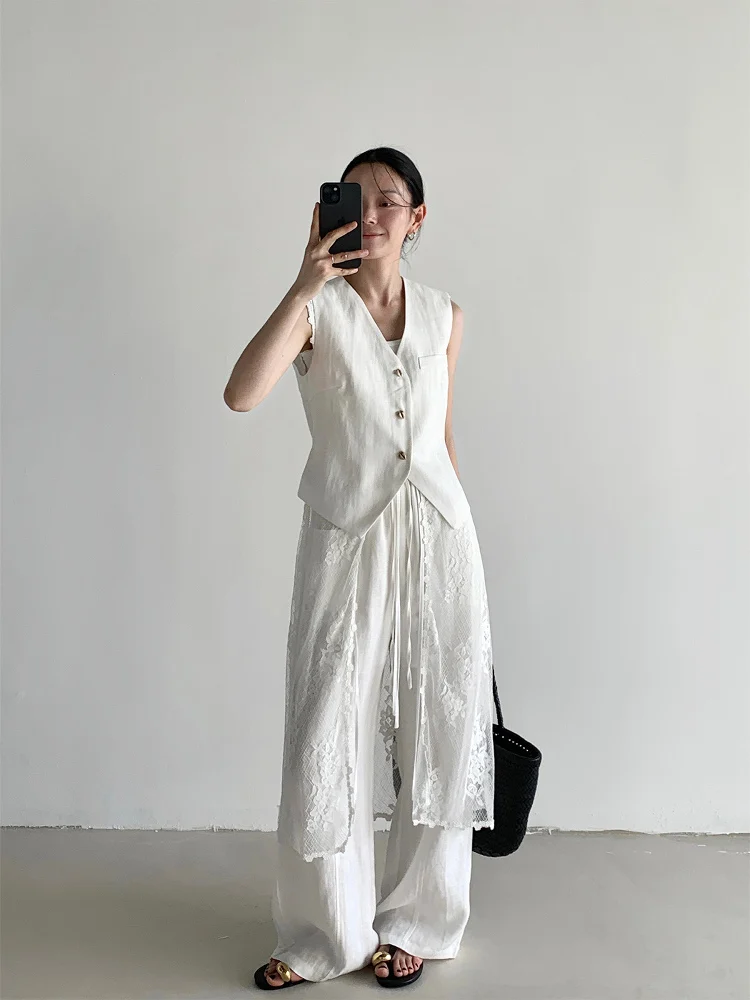 Fashionable Lace Three-Piece Set Single Wear Linen Pants Timingzhou New Arrival Silk Version Long Sleeve V-Neck Button-Up
Fashionable Lace Three-Piece Set Single Wear Linen Pants Timingzhou New Arrival Silk Version Long Sleeve V-Neck Button-Up