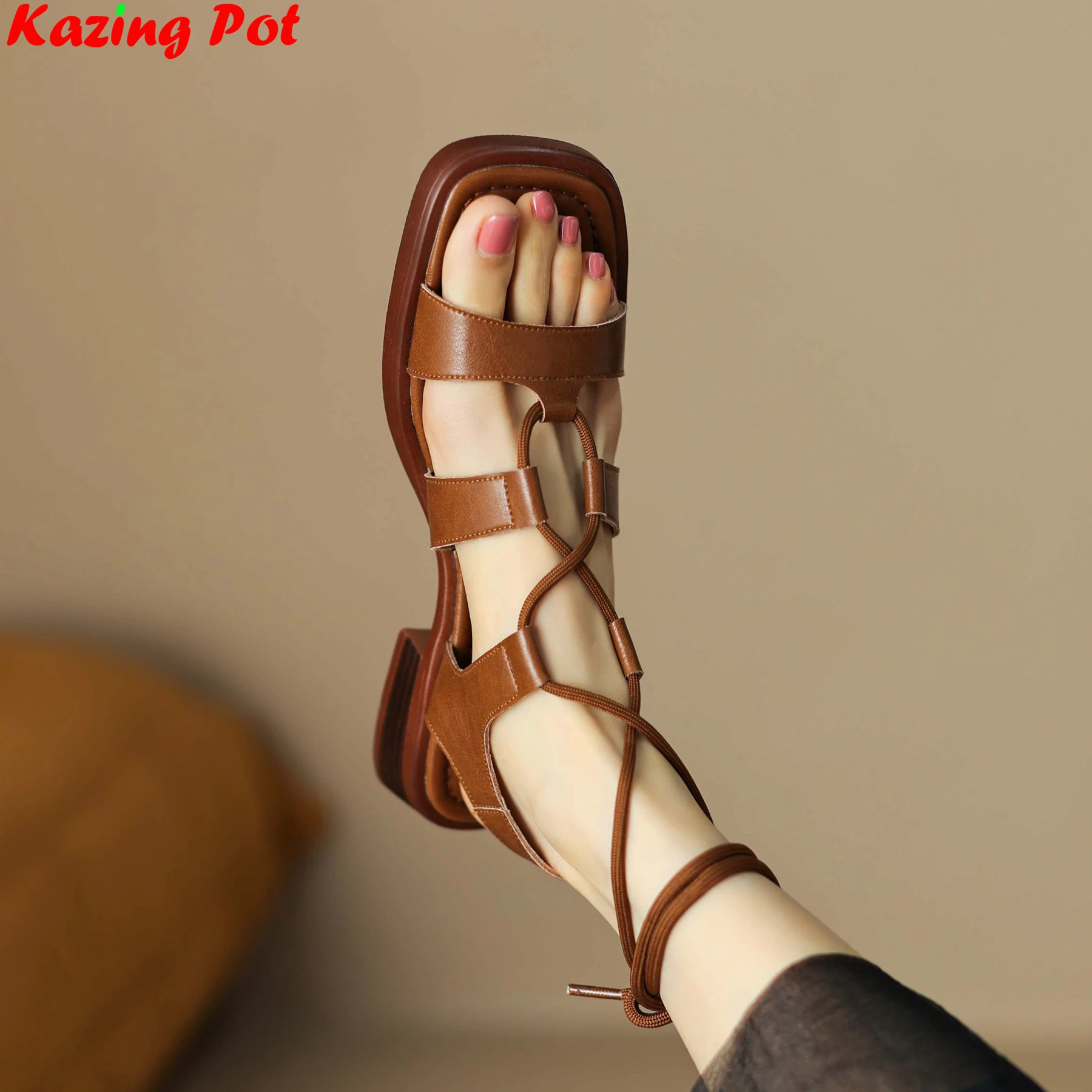 Plus Size 34-43 Cow Leather Cross-tied Peep Toe Summer Shoes Med Heels Elegant Gladiator Vacation Retro Modern Women Sandals
Plus Size 34-43 Cow Leather Cross-tied Peep Toe Summer Shoes Med Heels Elegant Gladiator Vacation Retro Modern Women Sandals