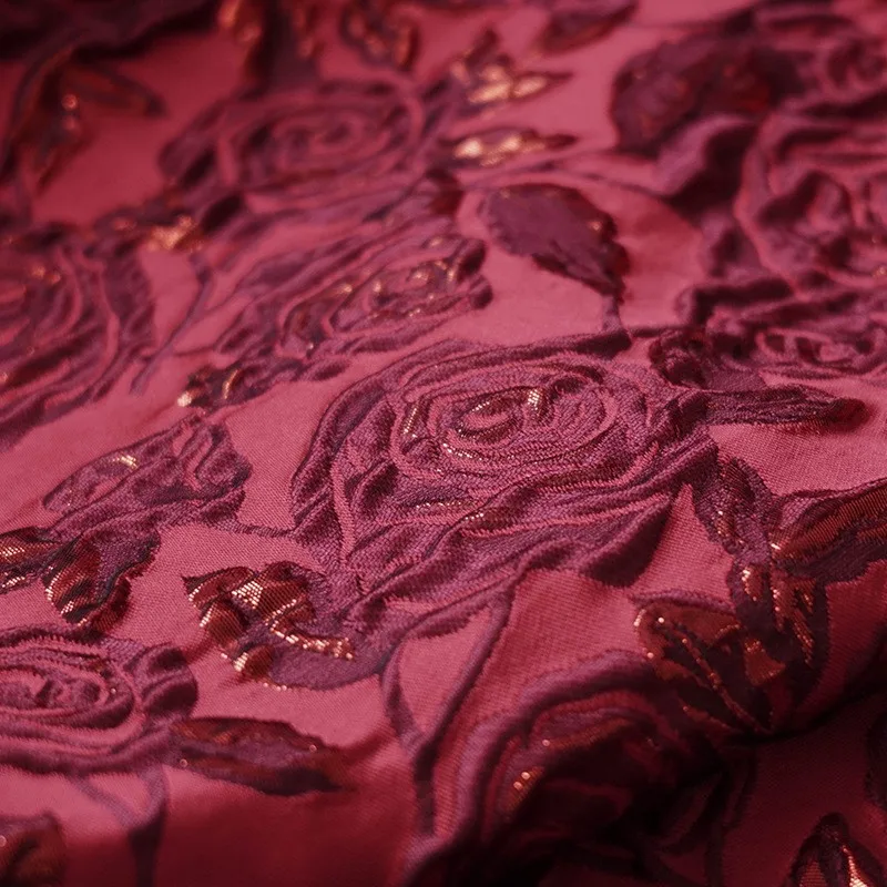 Gold silk embossed rose women yarn-dyed waistcoat pompadour skirt fabric jacquard wedding dress
Gold silk embossed rose women yarn-dyed waistcoat pompadour skirt fabric jacquard wedding dress