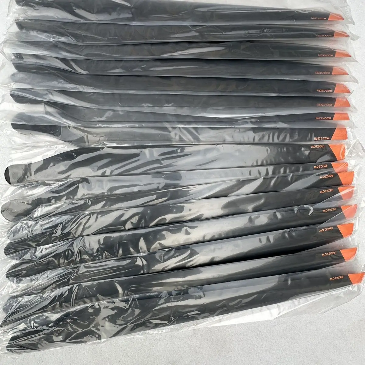 DJI Agras T70 T70P T100 Propeller Carbon Fiber 6223 CW CCW Agriculture Drone Blade Replacement Parts Durable Accessories
DJI Agras T70 T70P T100 Propeller Carbon Fiber 6223 CW CCW Agriculture Drone Blade Replacement Parts Durable Accessories