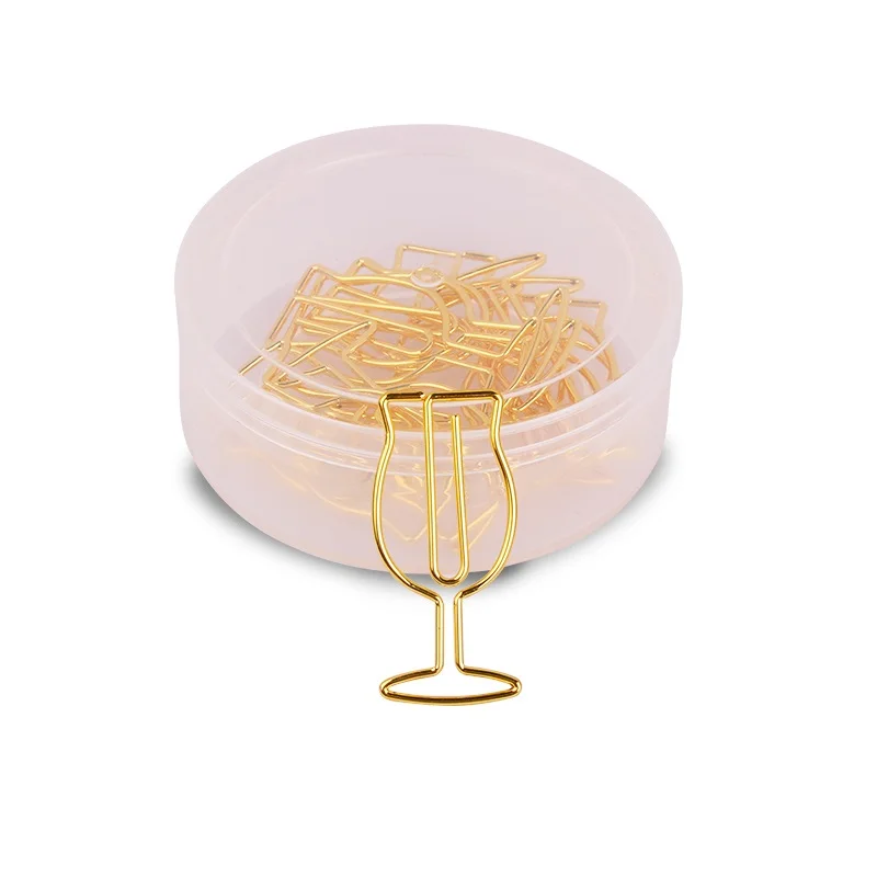 Золотая форма винного стакана милые канцелярские принадлежности зажим Закладка для обуви канцелярские зажимы для офиса металлические зажимы для бумаги Золотые зажимы для бумаги
Золотая форма винного стакана милые канцелярские принадлежности зажим Закладка для обуви канцелярские зажимы для офиса металлические зажимы для бумаги Золотые зажимы для бумаги