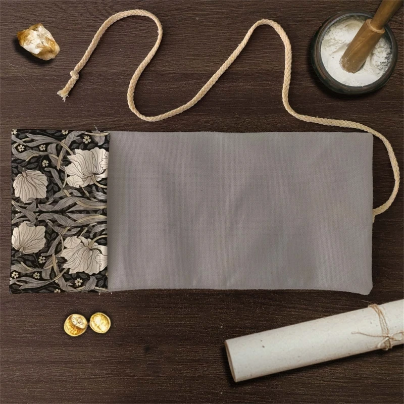 Divinations Tarots Bag Board Game Game Card Packaging Storage Pouches Gift Bag
Divinations Tarots Bag Board Game Game Card Packaging Storage Pouches Gift Bag