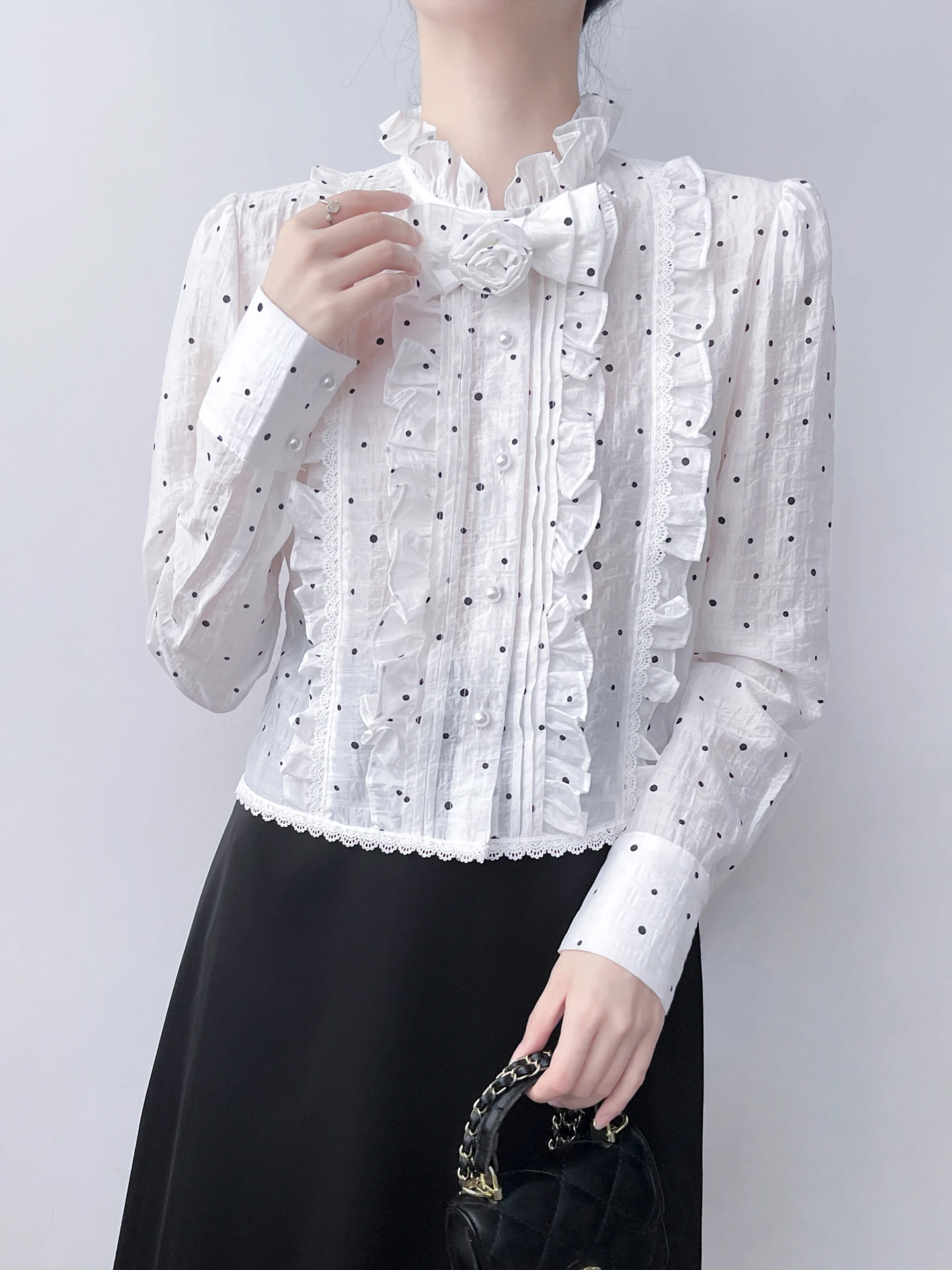 Chic Korean Style Polka Dot Long Sleeve Shirt Women's Thin Transparent Feel Stand Collar Lace Trim Micro Translucent Gauze Top
Chic Korean Style Polka Dot Long Sleeve Shirt Women's Thin Transparent Feel Stand Collar Lace Trim Micro Translucent Gauze Top