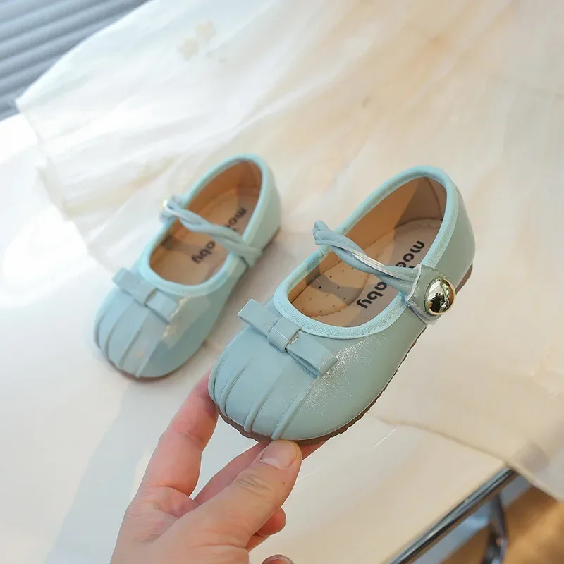Girls Princess Shoes Dance Performance Soft Sole 2025 Spring Autumn Kids Flat Shoes Pleated Ins Trendy Girls Leather Shoes Bows
Girls Princess Shoes Dance Performance Soft Sole 2025 Spring Autumn Kids Flat Shoes Pleated Ins Trendy Girls Leather Shoes Bows